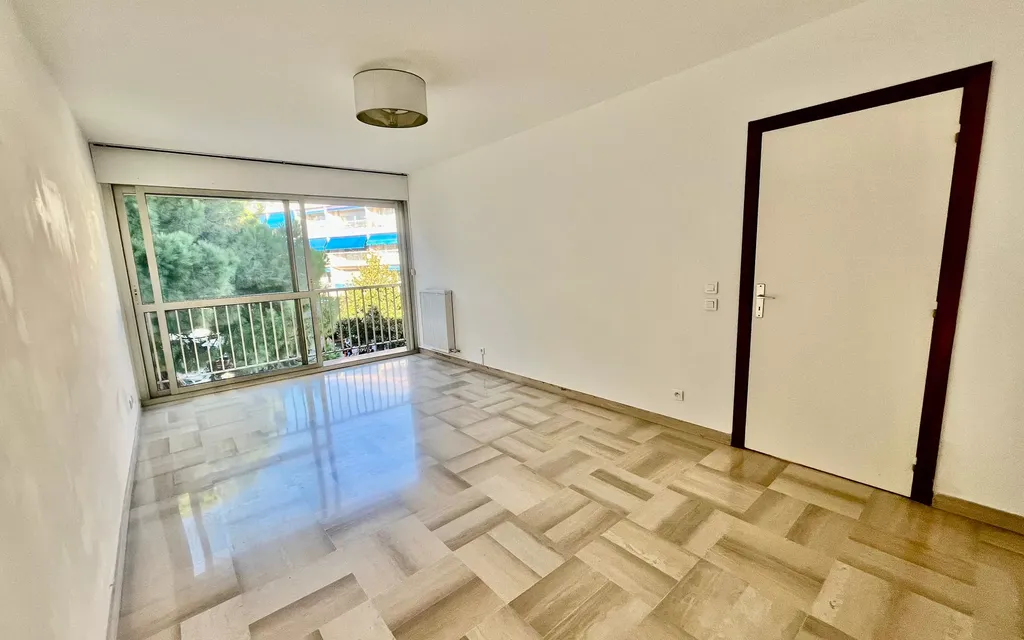 Achat appartement à vendre 2 pièces 50 m² - Vence