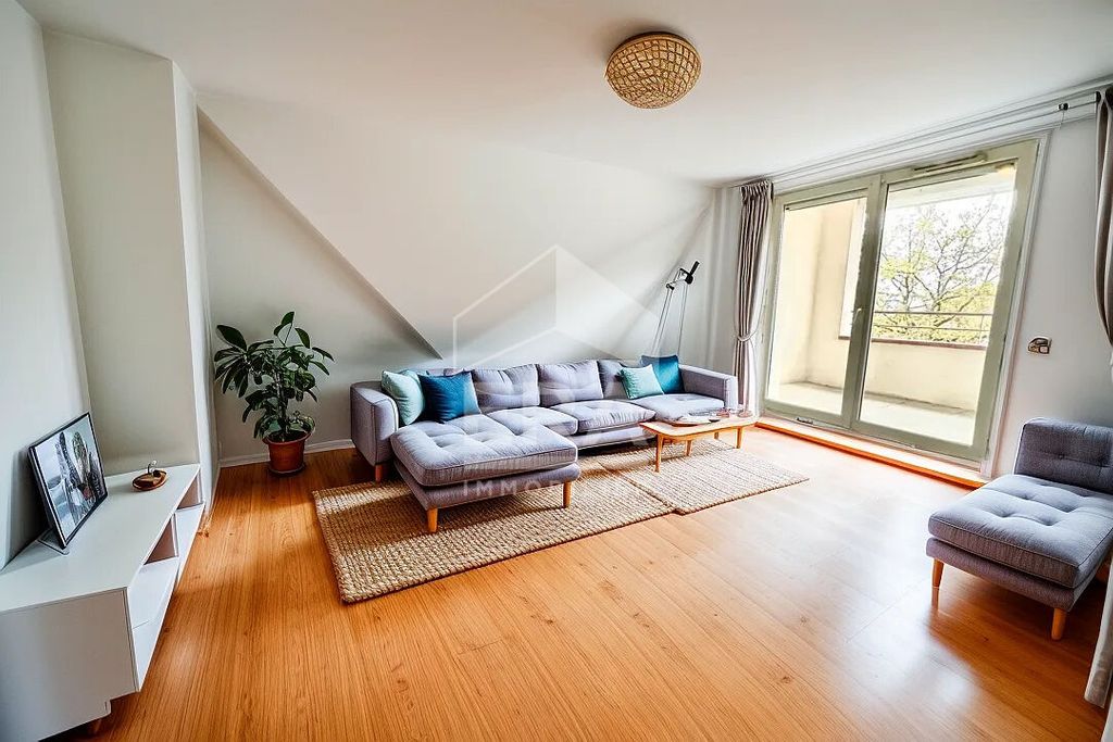 Achat appartement à vendre 2 pièces 47 m² - Bruguières