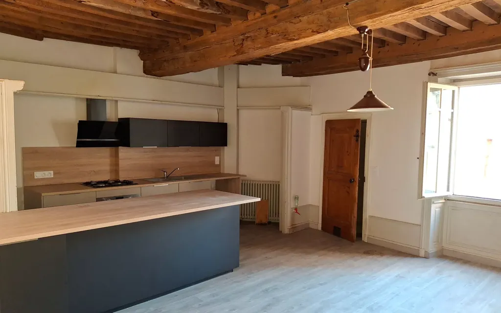 Achat appartement à vendre 5 pièces 144 m² - Dole