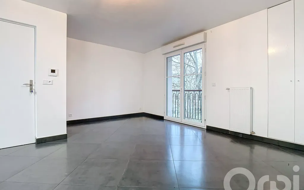 Achat appartement à vendre 3 pièces 67 m² - Maisons-Alfort