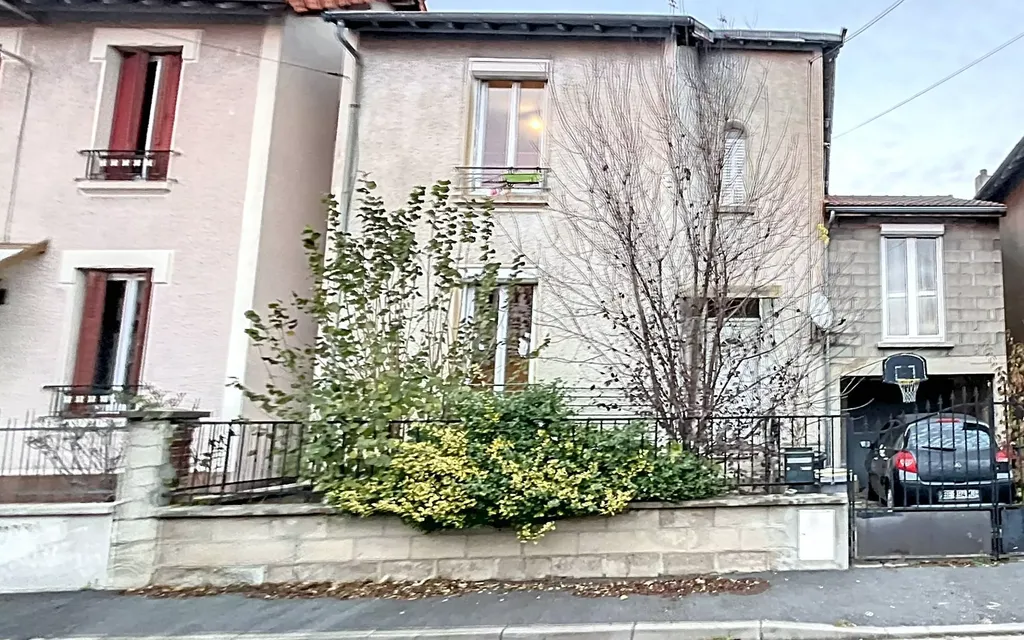 Achat maison à vendre 3 chambres 90 m² - Bellerive-sur-Allier