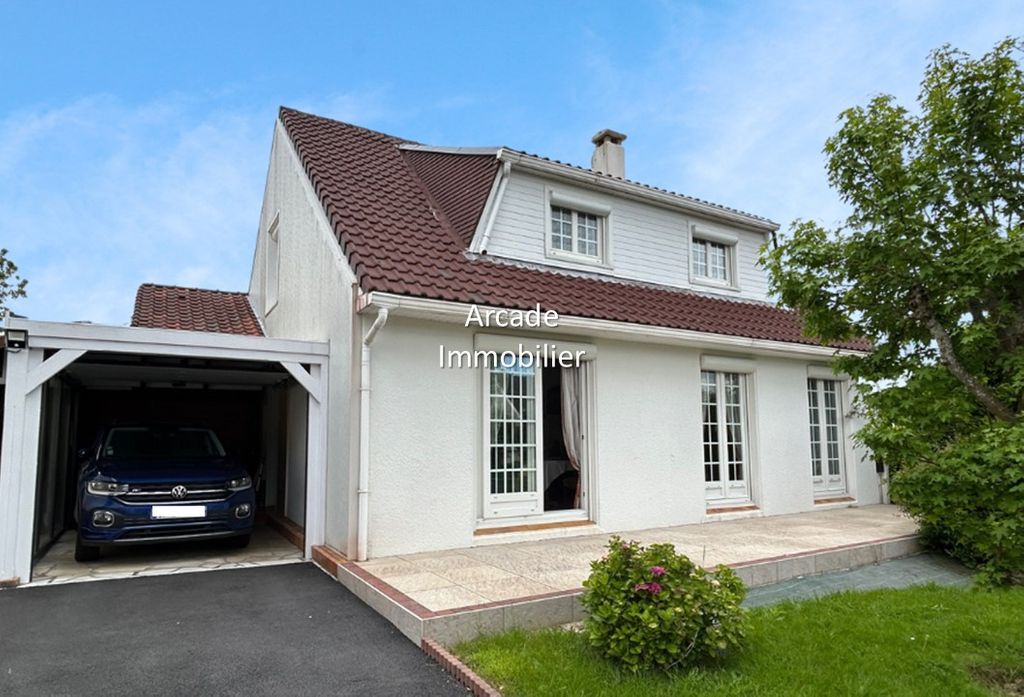 Achat maison à vendre 4 chambres 146 m² - Montivilliers