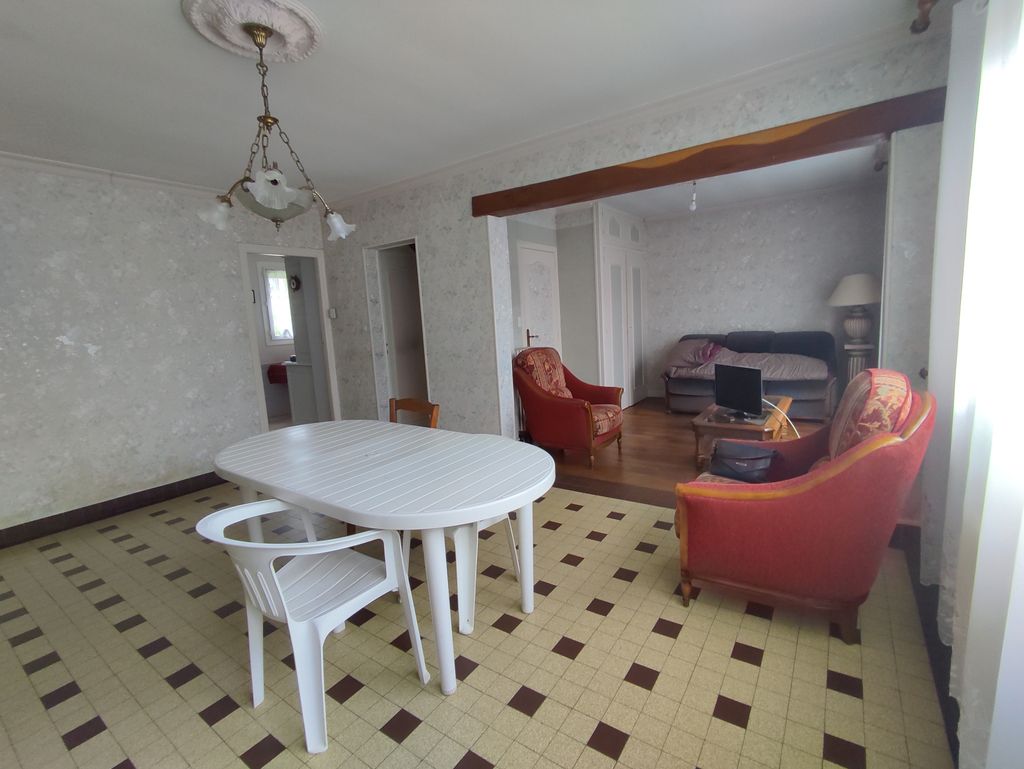 Achat maison à vendre 3 chambres 88 m² - Vernie