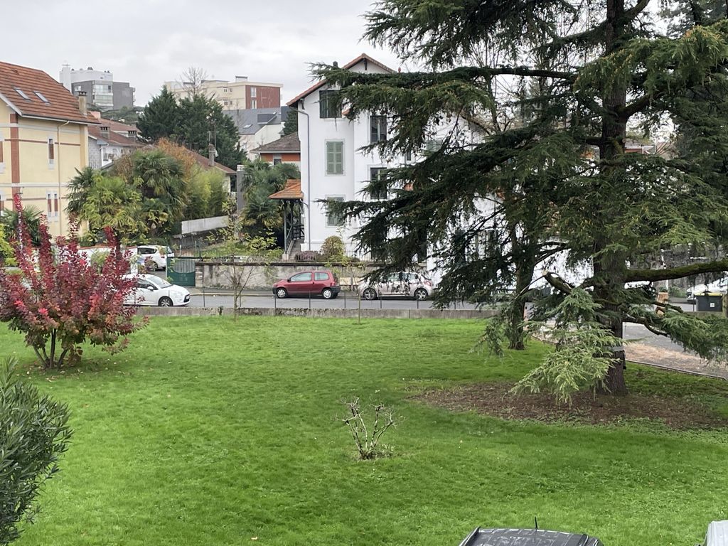 Achat appartement à vendre 5 pièces 80 m² - Pau