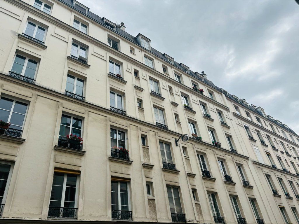 Achat appartement à vendre 2 pièces 56 m² - Paris 11ème arrondissement