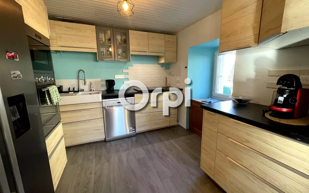 Achat maison à vendre 3 chambres 71 m² - Les Laubies