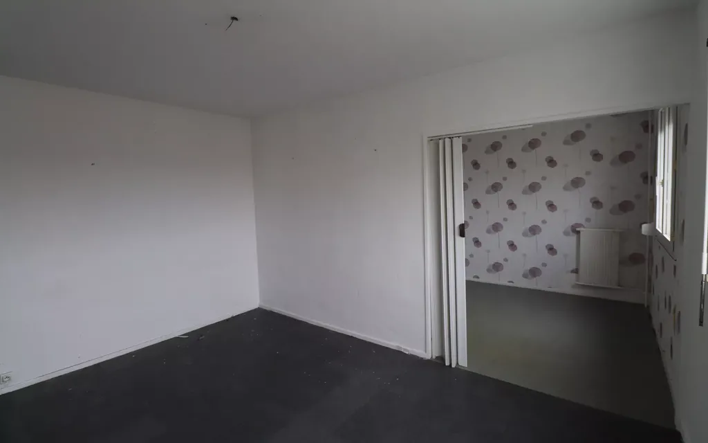 Achat appartement à vendre 4 pièces 66 m² - Meyzieu