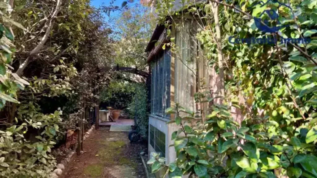 Achat maison à vendre 3 chambres 118 m² - Céret