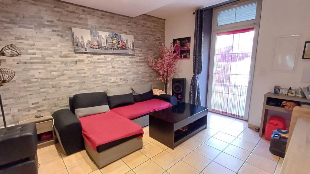 Achat maison à vendre 2 chambres 60 m² - Oupia