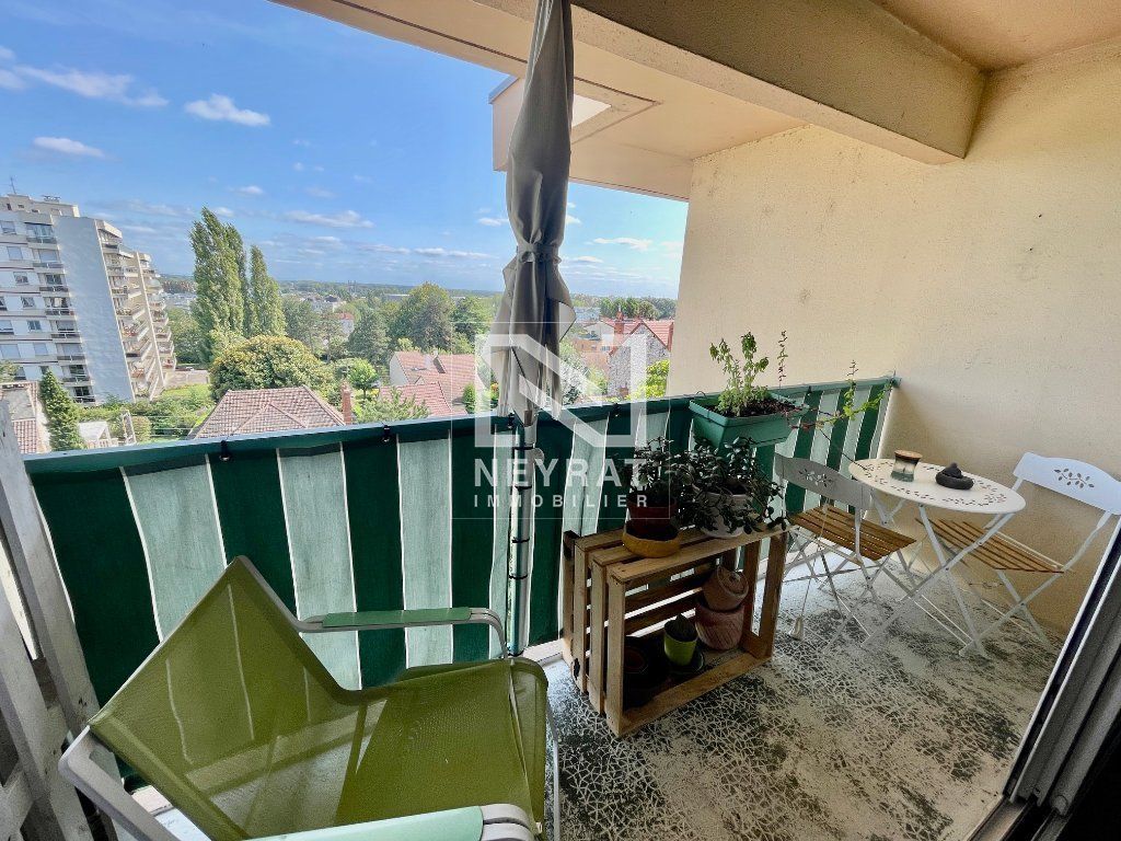 Achat appartement à vendre 5 pièces 99 m² - Chalon-sur-Saône