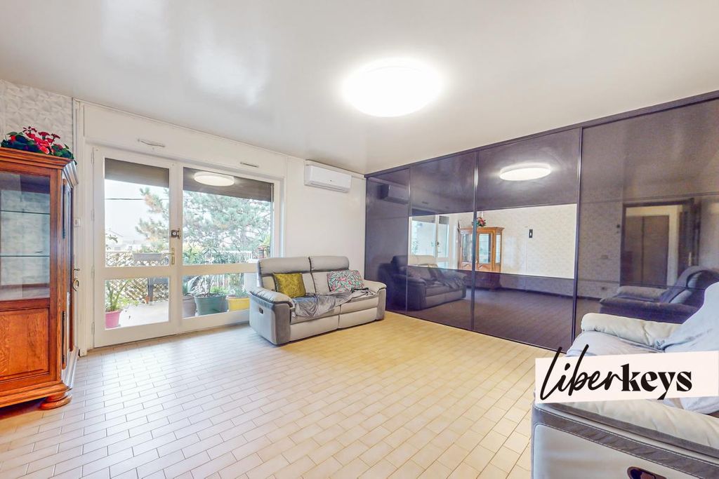 Achat appartement à vendre 2 pièces 61 m² - Le Péage-de-Roussillon