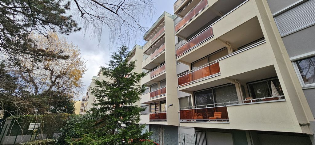 Achat appartement à vendre 4 pièces 89 m² - Chamalières