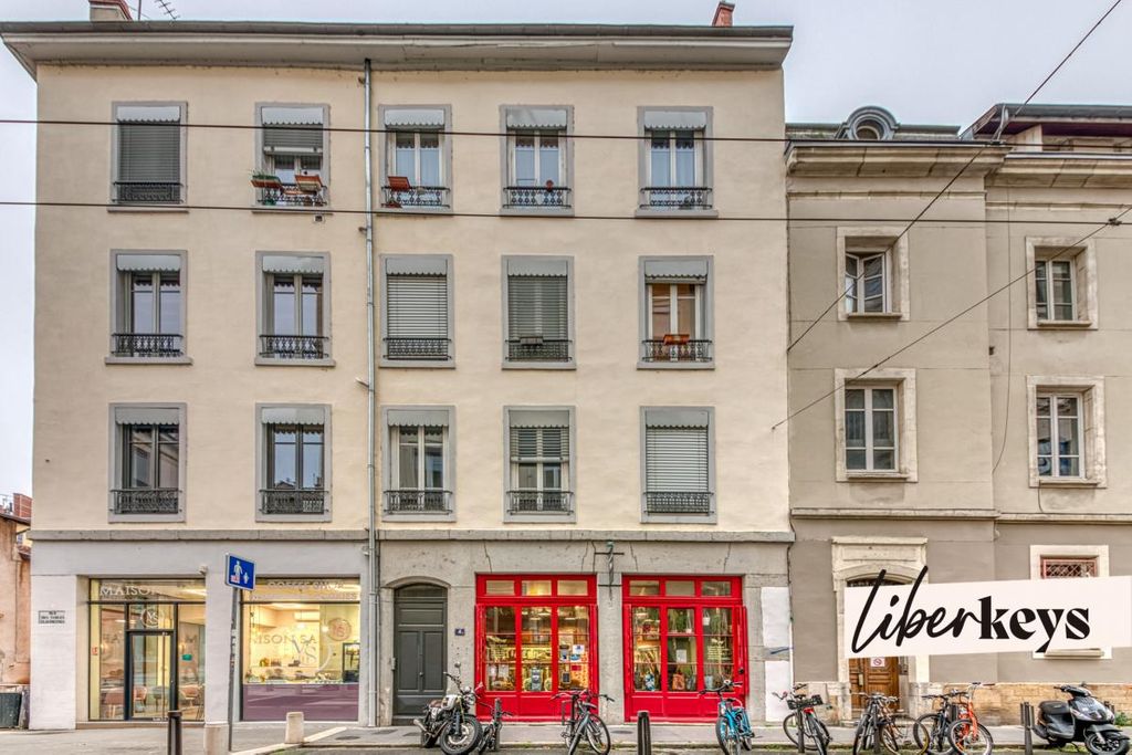 Achat studio à vendre 36 m² - Lyon 1er arrondissement