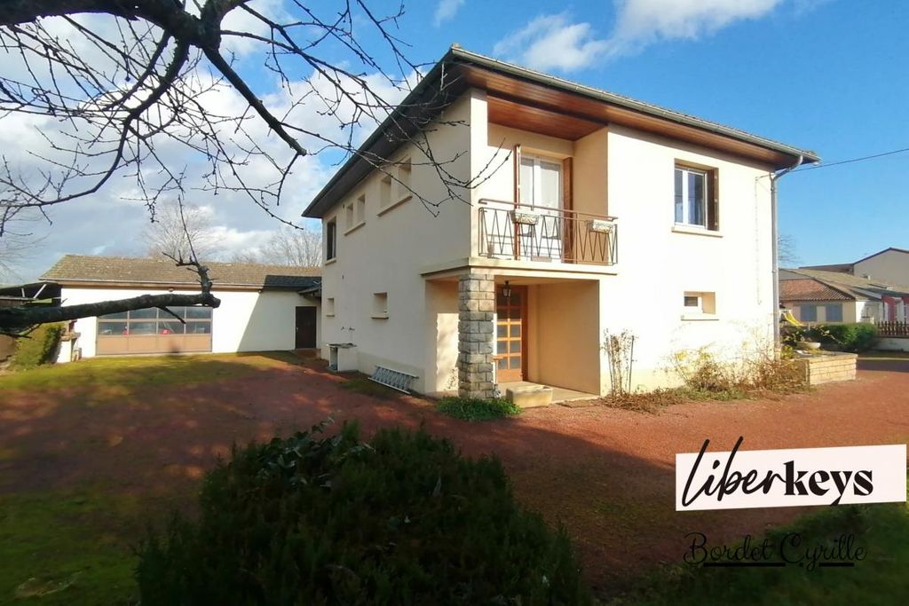 Achat maison à vendre 4 chambres 170 m² - Saint-Albain