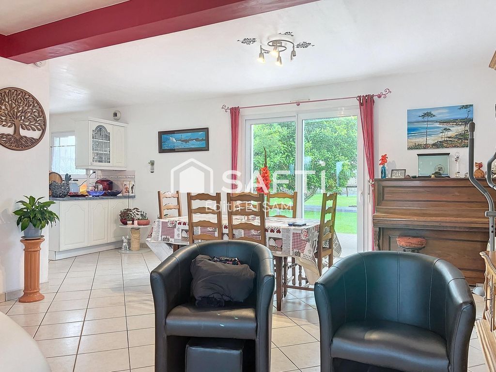 Achat maison à vendre 5 chambres 114 m² - Douarnenez