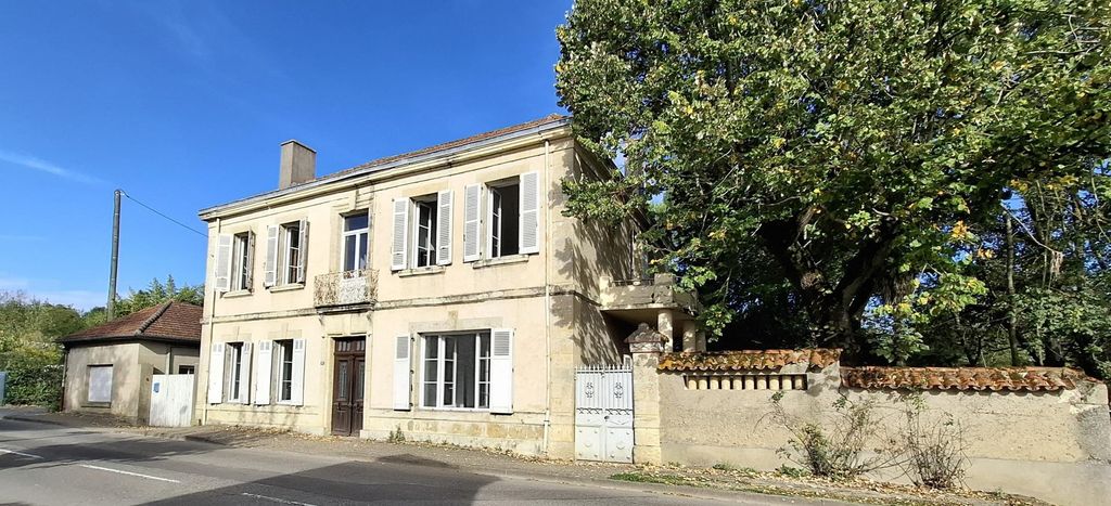 Achat maison à vendre 4 chambres 230 m² - Vic-Fezensac