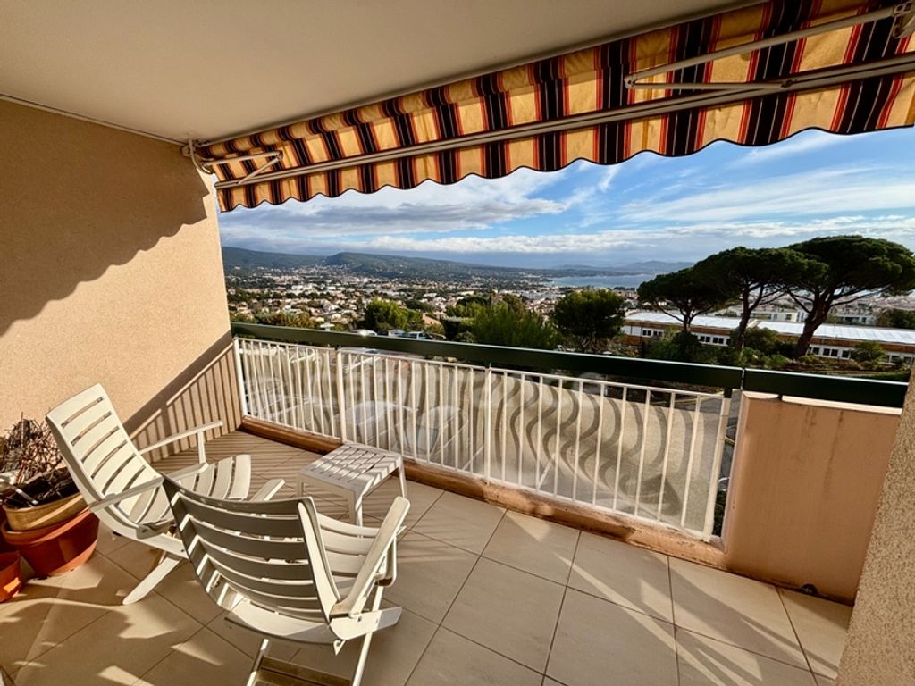 Achat appartement à vendre 4 pièces 75 m² - La Ciotat