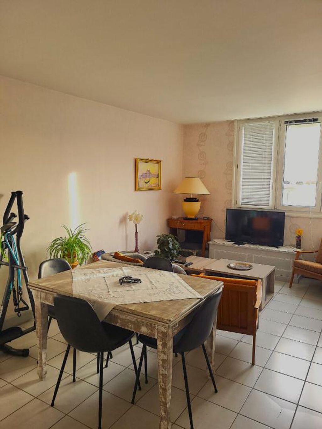 Achat appartement à vendre 4 pièces 64 m² - Bagnols-sur-Cèze