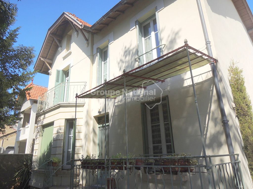 Achat maison à vendre 5 chambres 145 m² - Carpentras