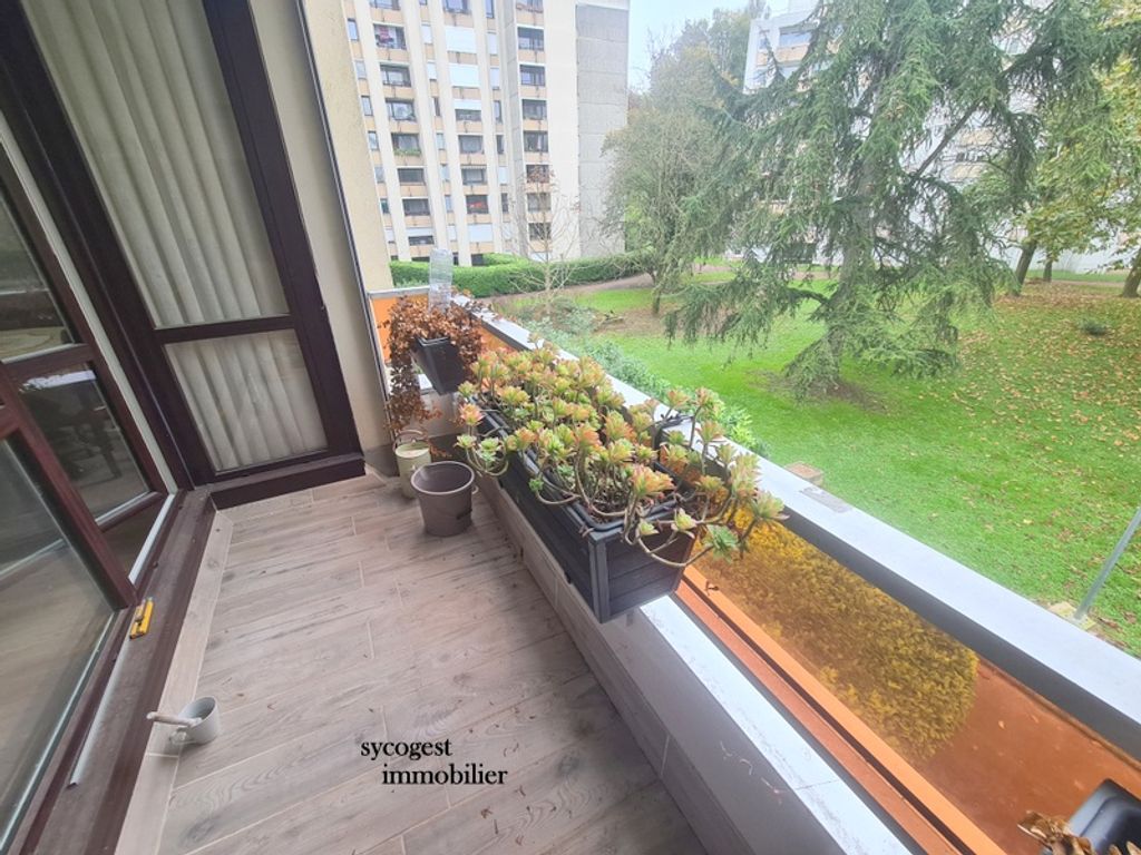 Achat appartement à vendre 3 pièces 72 m² - Le Raincy