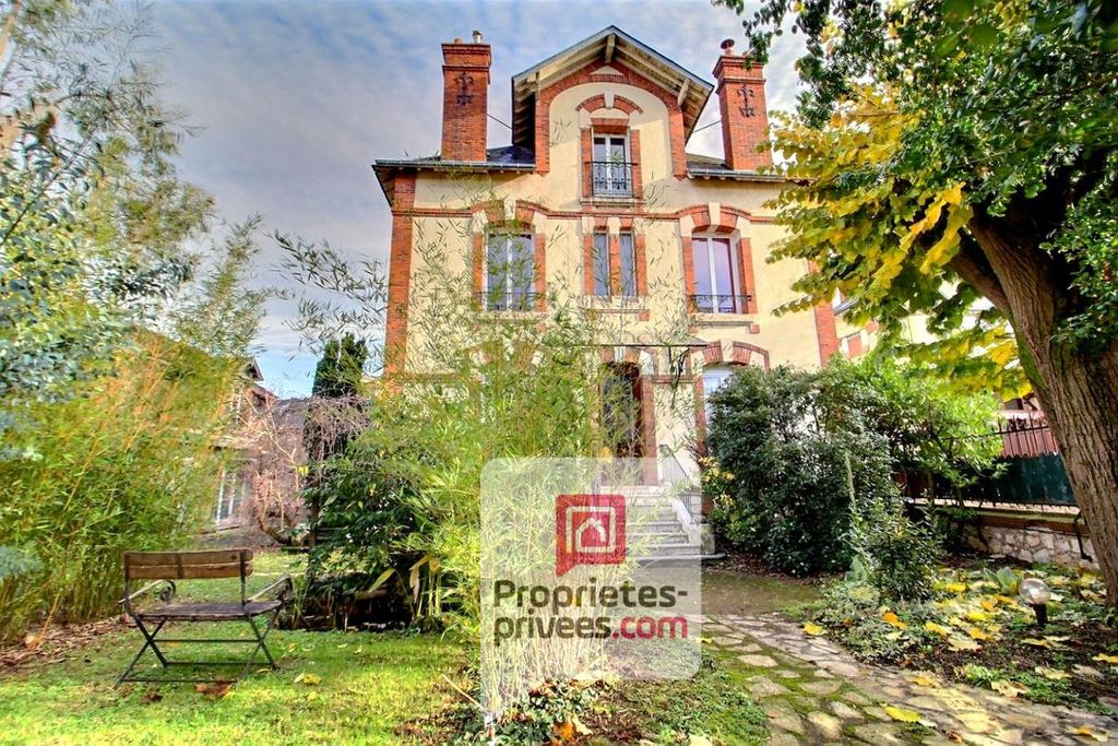 Achat maison à vendre 5 chambres 180 m² - Montargis