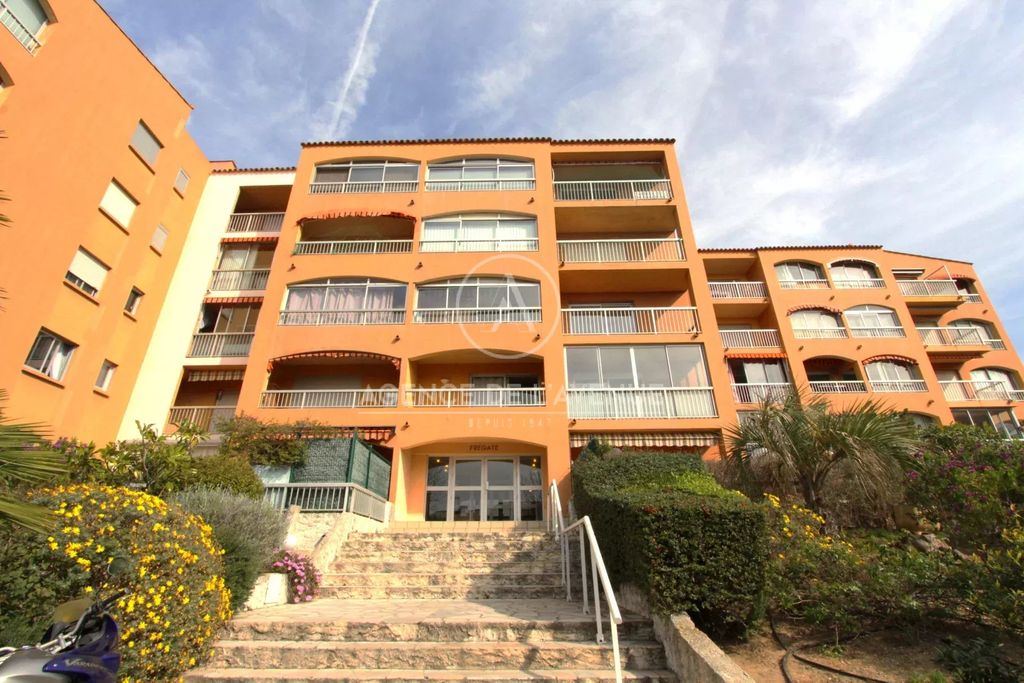 Achat appartement à vendre 2 pièces 32 m² - Saint-Mandrier-sur-Mer