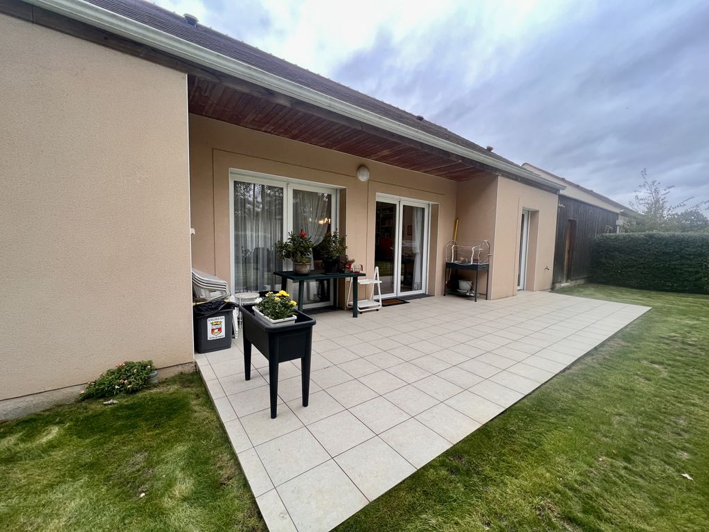 Achat maison à vendre 3 chambres 105 m² - Fontainebleau