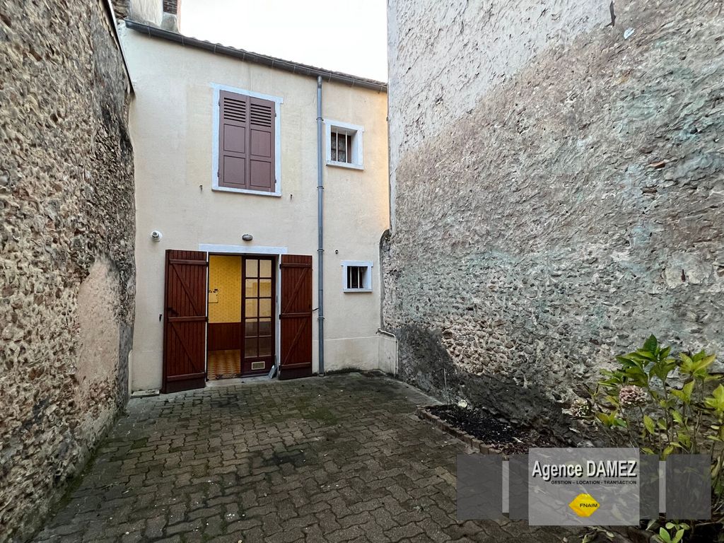 Achat maison à vendre 2 chambres 60 m² - Dourdan