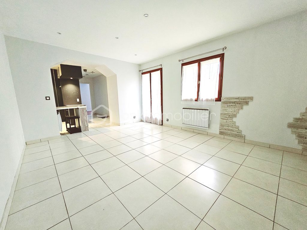 Achat appartement à vendre 3 pièces 50 m² - Pommeuse