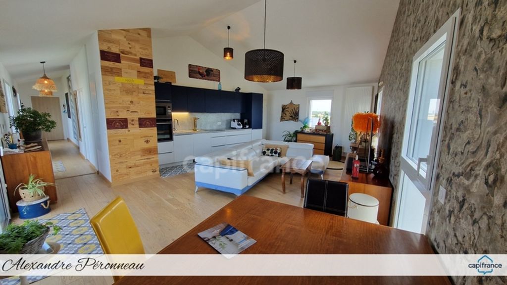 Achat appartement à vendre 5 pièces 128 m² - La Rochelle