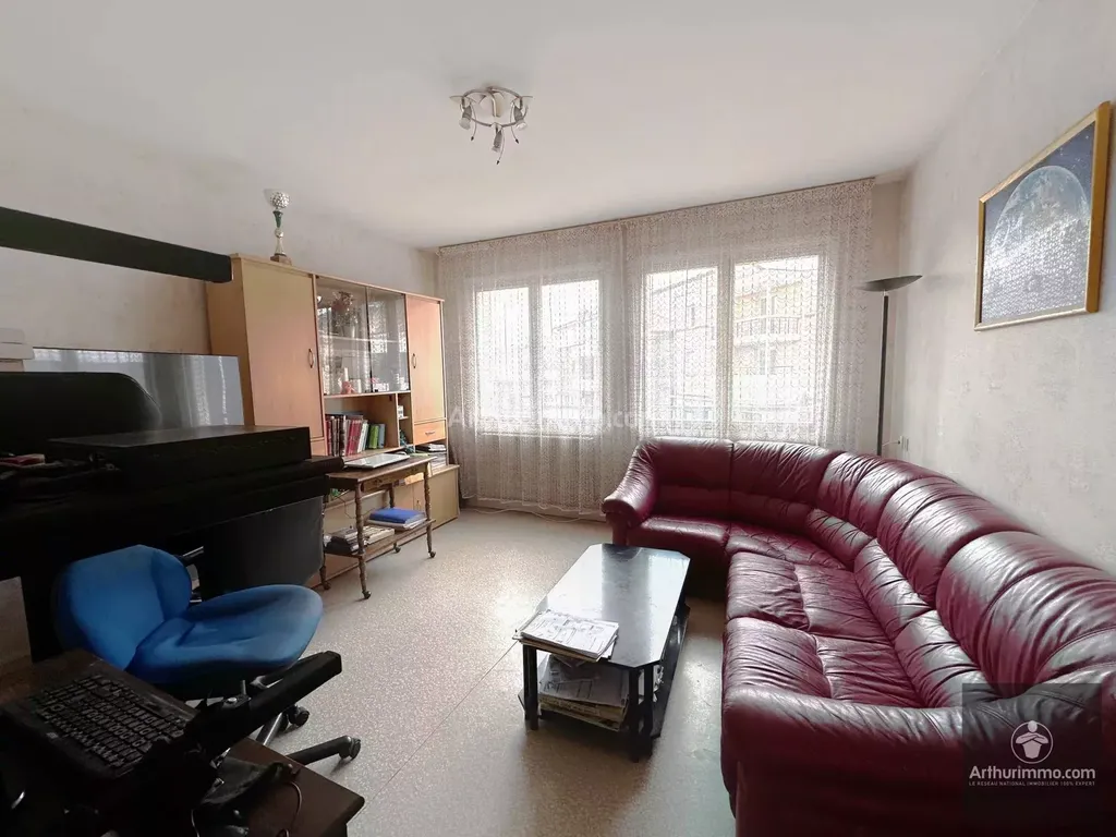 Achat appartement à vendre 3 pièces 64 m² - Roanne