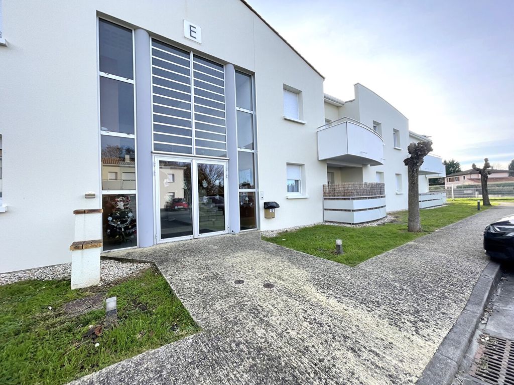 Achat appartement à vendre 2 pièces 33 m² - Fargues-Saint-Hilaire