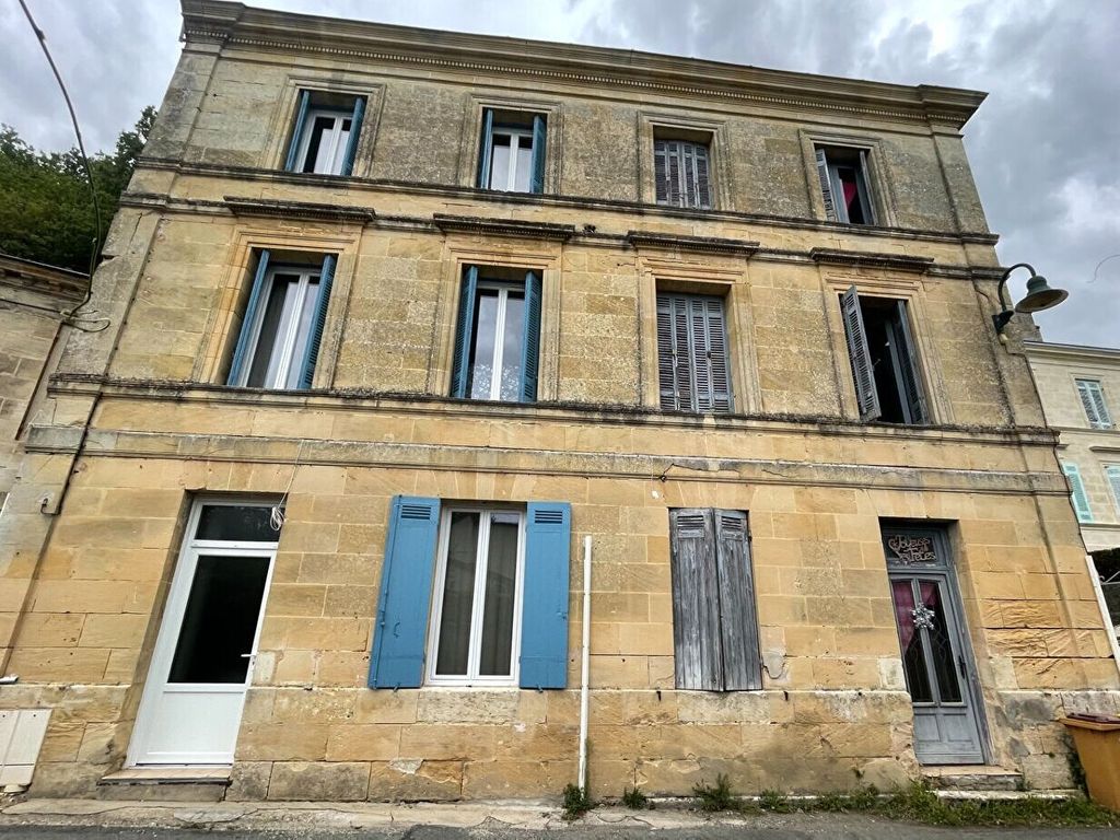 Achat maison à vendre 6 chambres 180 m² - Bourg