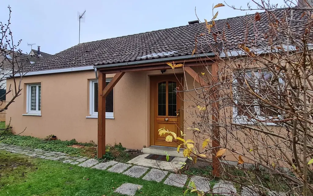 Achat maison à vendre 4 chambres 100 m² - Saâcy-sur-Marne