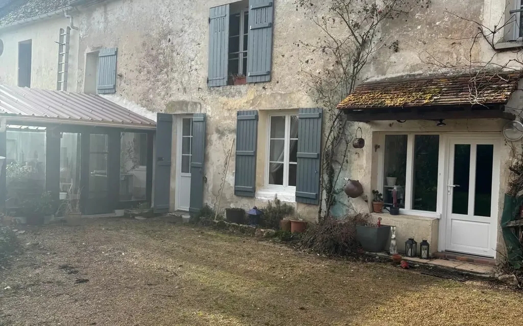 Achat maison à vendre 4 chambres 177 m² - Saâcy-sur-Marne