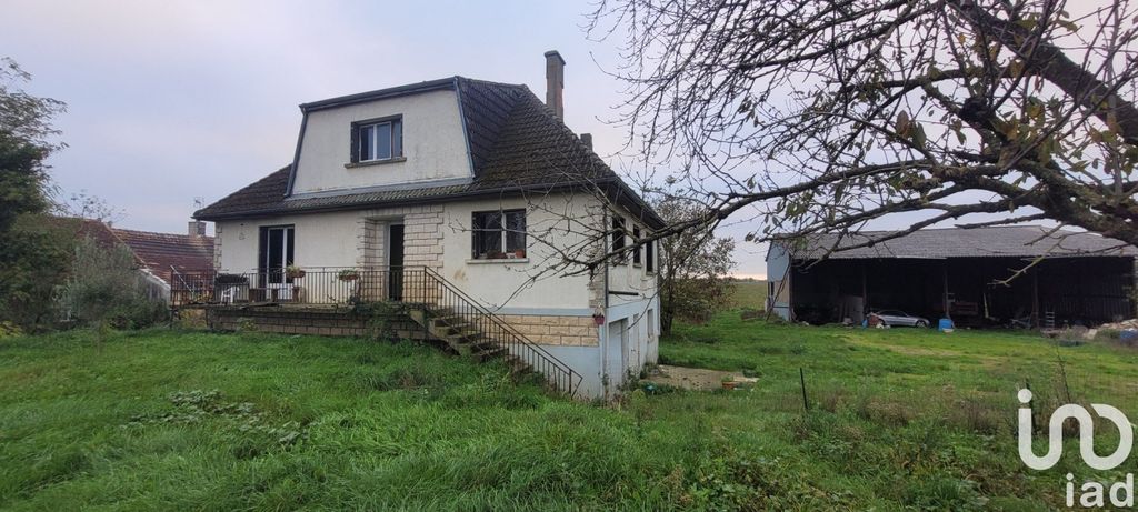 Achat maison à vendre 5 chambres 125 m² - Augy-sur-Aubois