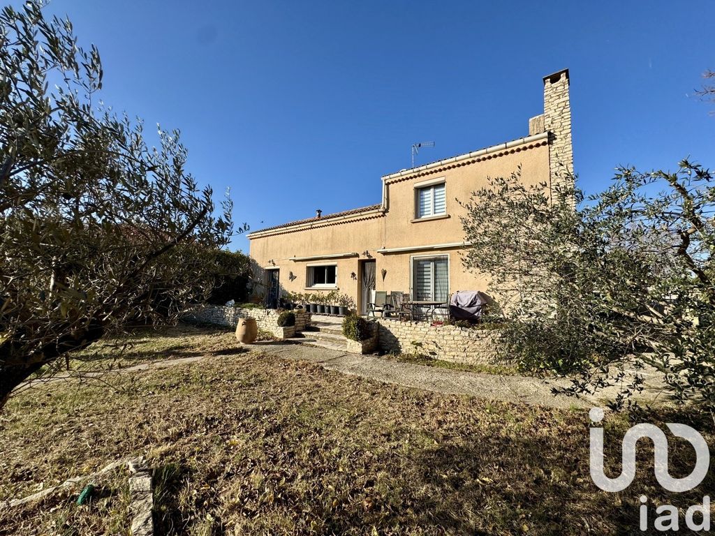 Achat maison à vendre 3 chambres 133 m² - Morières-lès-Avignon