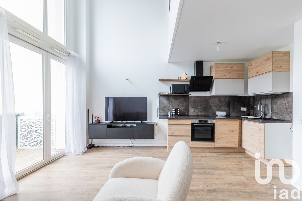 Achat duplex à vendre 2 pièces 45 m² - Villeneuve-le-Roi