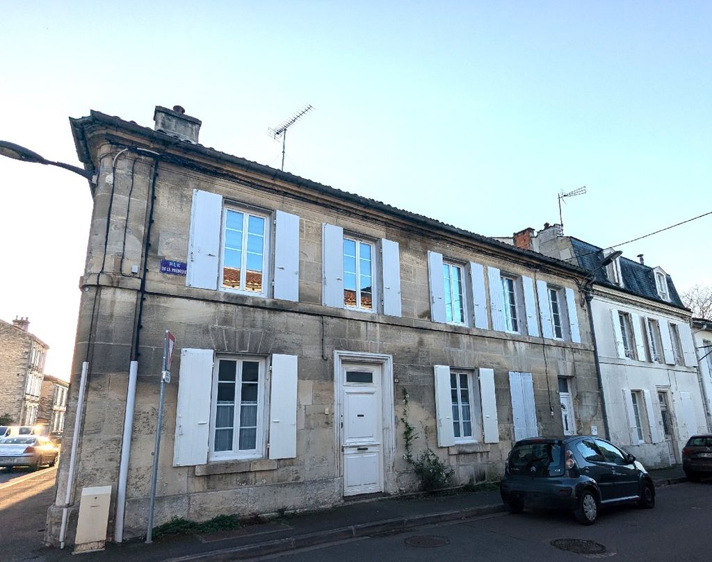 Achat maison à vendre 3 chambres 120 m² - Cognac