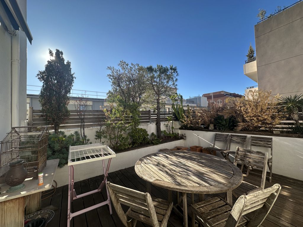 Achat appartement à vendre 3 pièces 80 m² - Marseille 8ème arrondissement