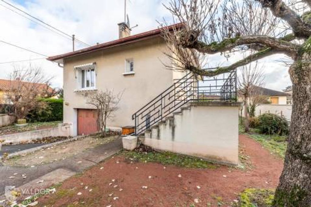 Achat maison à vendre 6 chambres 75 m² - Villefranche-sur-Saône