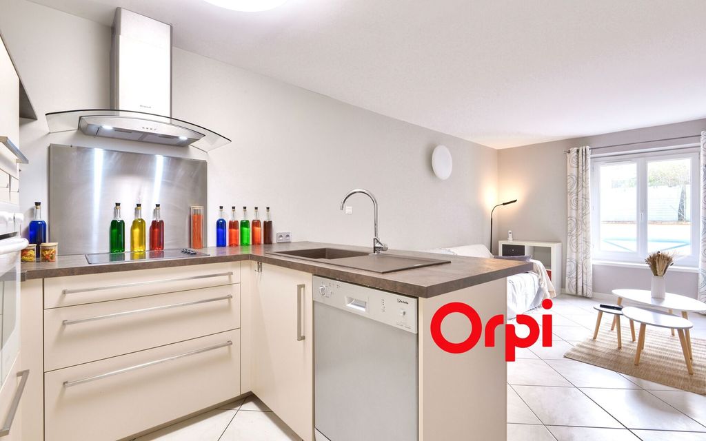 Achat appartement à vendre 3 pièces 61 m² - Écully