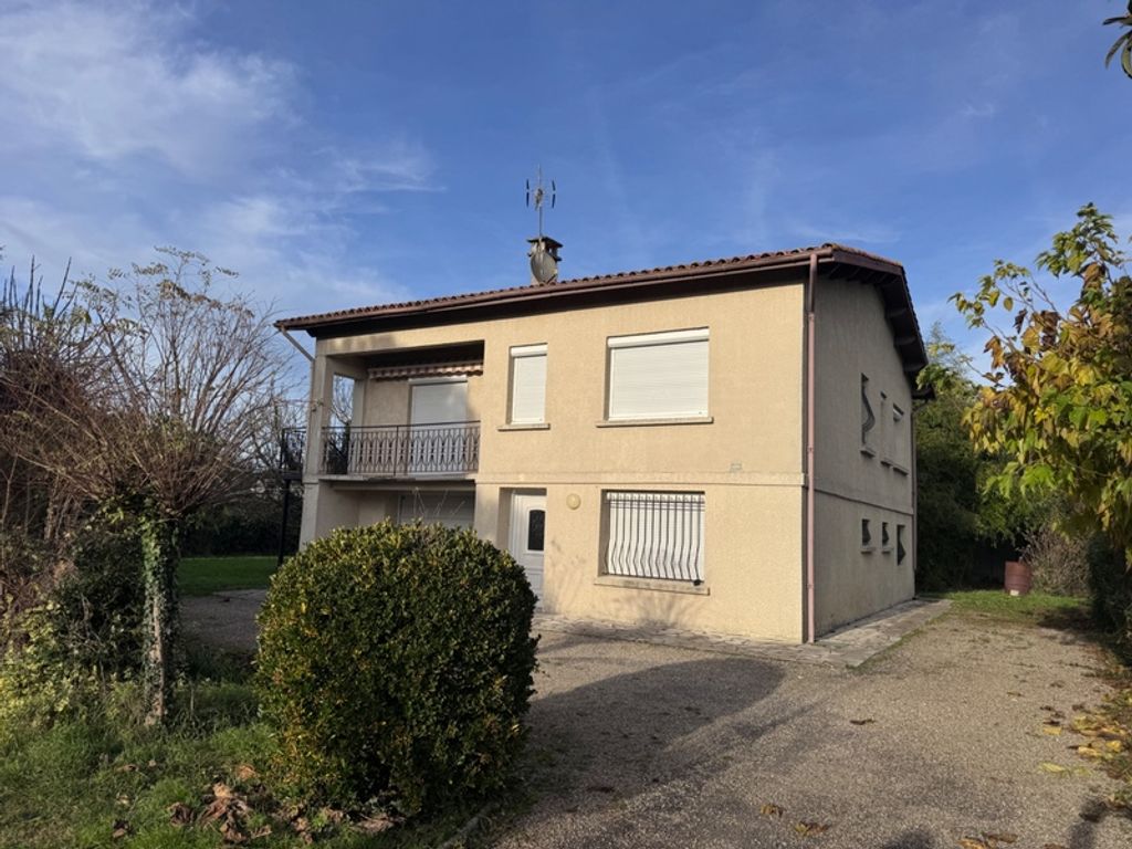 Achat maison à vendre 3 chambres 124 m² - Boé