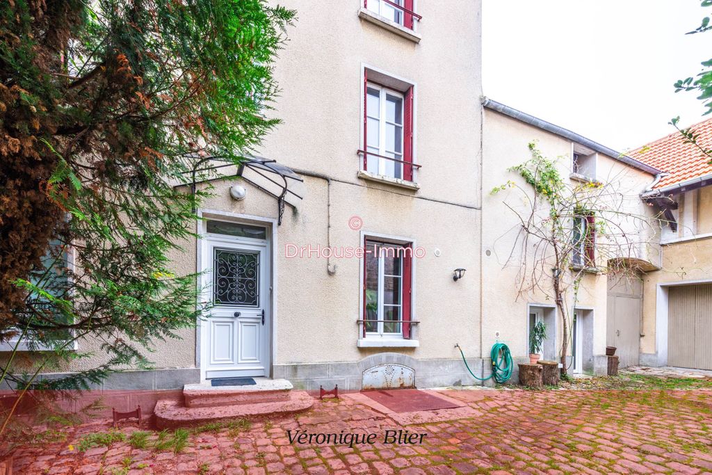 Achat maison à vendre 4 chambres 152 m² - Vaux-sur-Seine