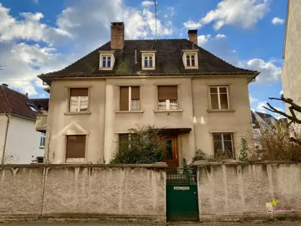 Achat maison à vendre 6 chambres 240 m² - Strasbourg