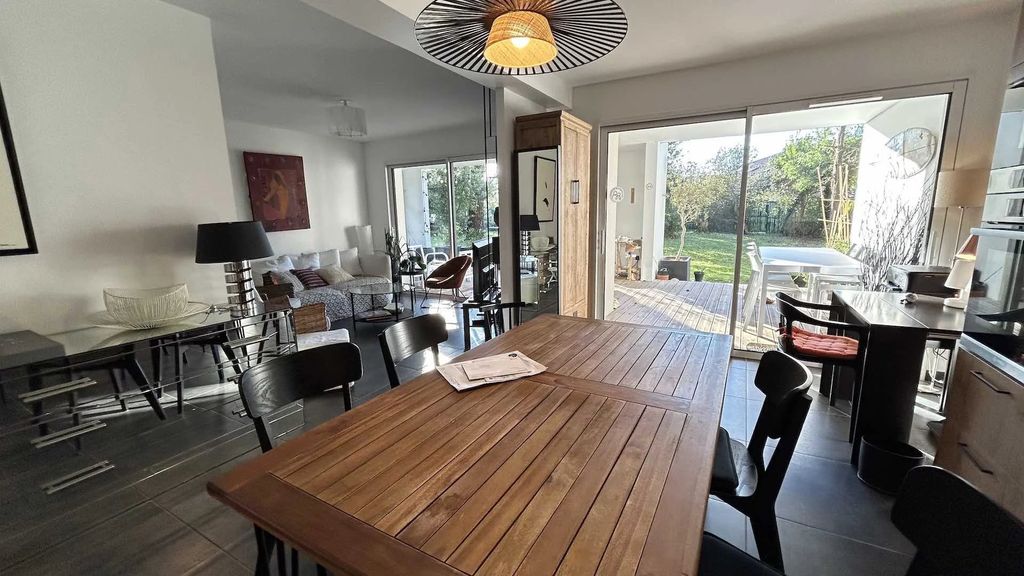 Achat appartement à vendre 4 pièces 84 m² - Seignosse