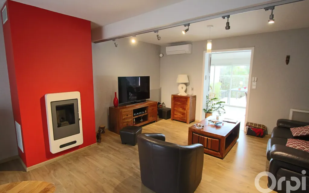 Achat maison à vendre 3 chambres 135 m² - Saleilles