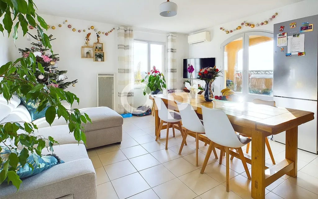 Achat appartement à vendre 3 pièces 65 m² - Fayence