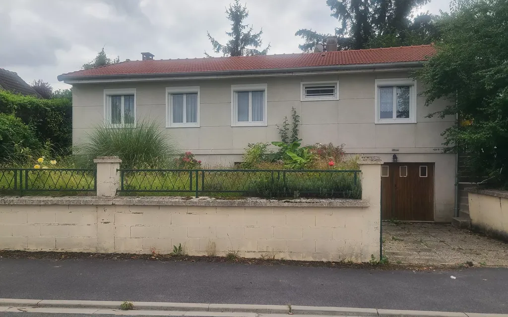 Achat maison à vendre 4 chambres 89 m² - Villers-Cotterêts