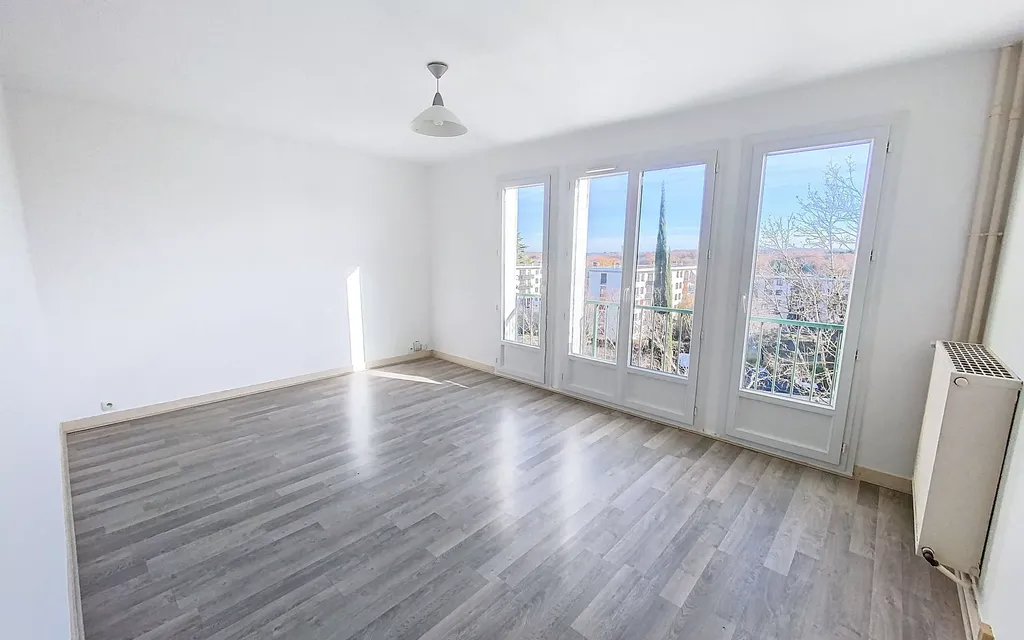 Achat appartement à vendre 2 pièces 56 m² - Joué-lès-Tours